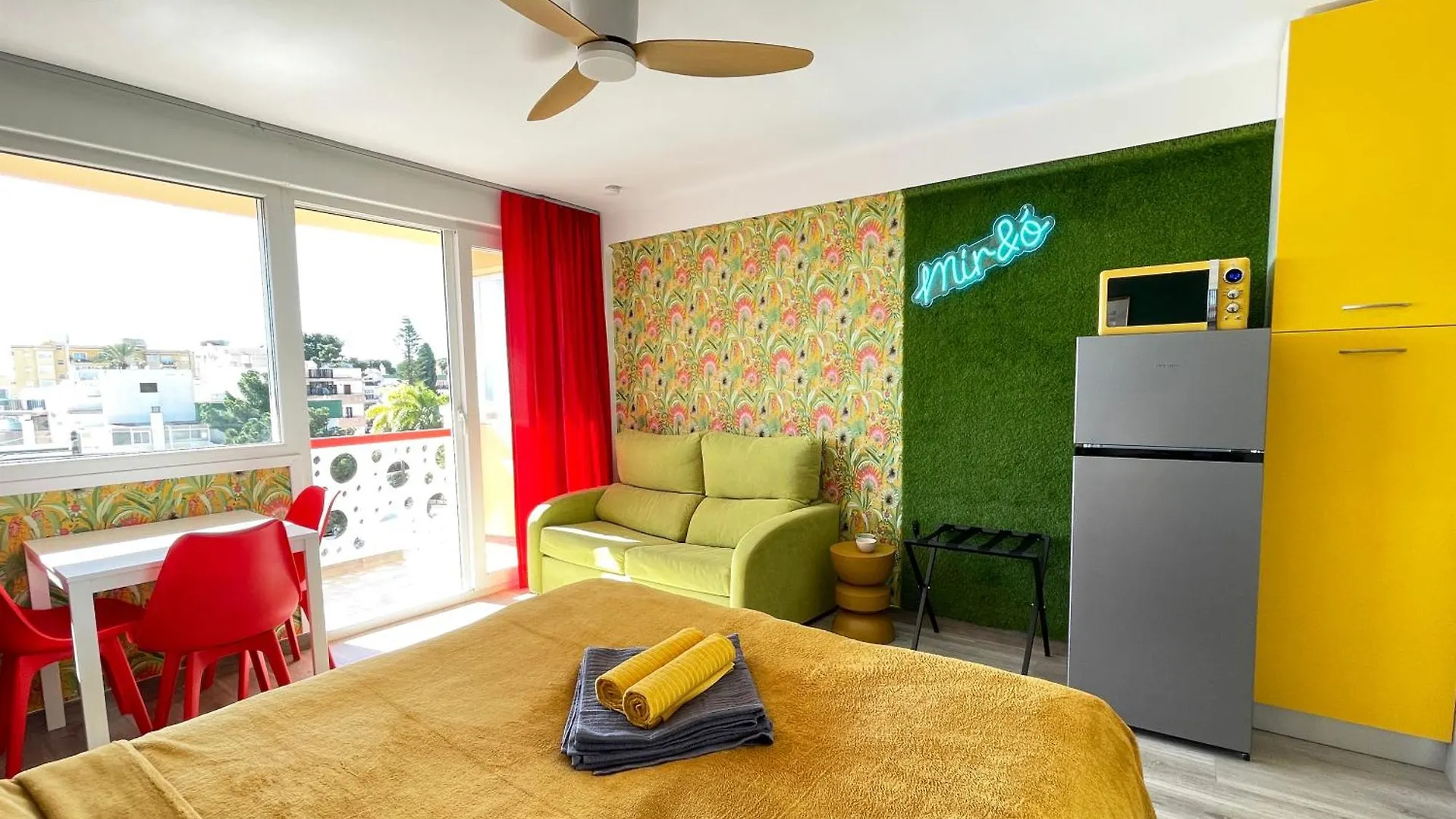 아파트 Apartamento Mirando 토레몰리노스 스페인