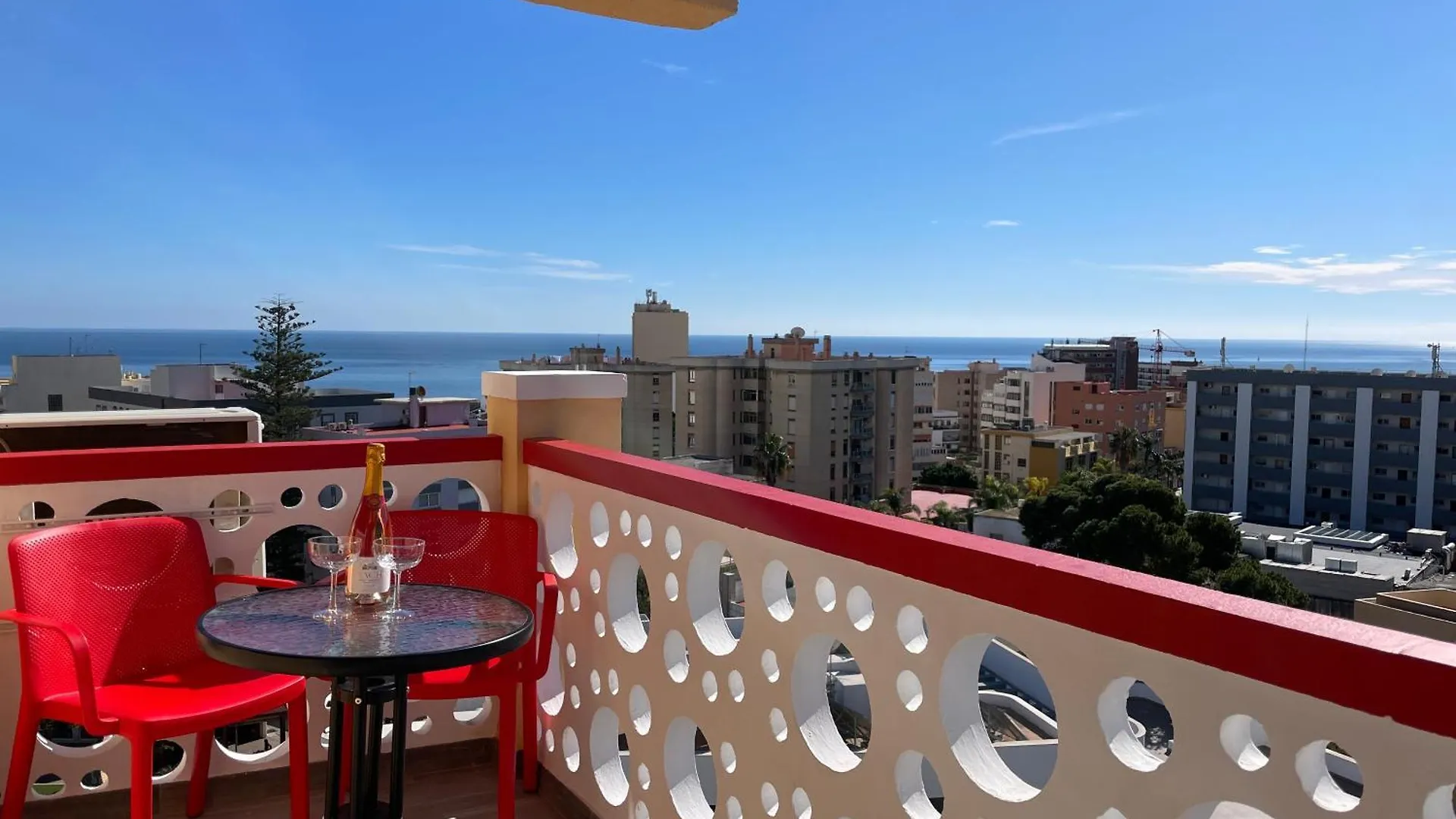 Apartamento Mirando 토레몰리노스 스페인